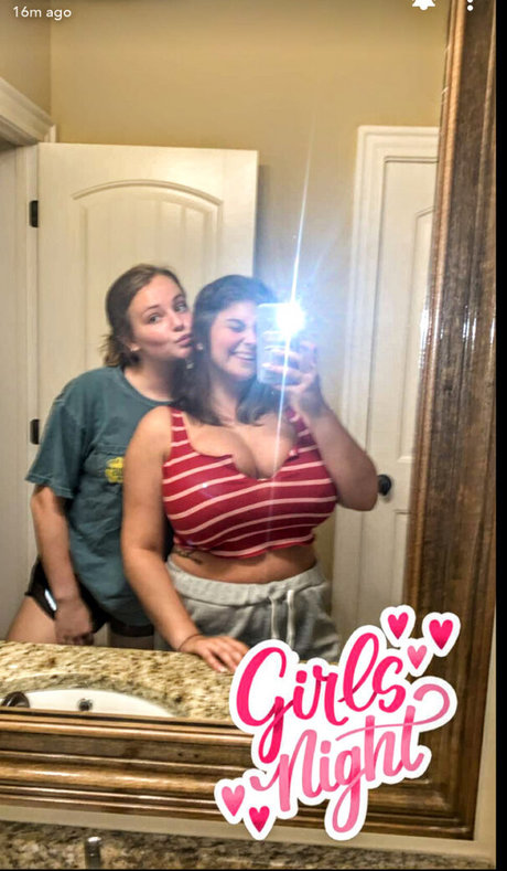 Caroline Casbon beautiful actress pics