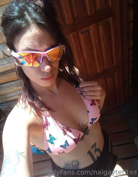 nalgaytetitaa model perfect photos