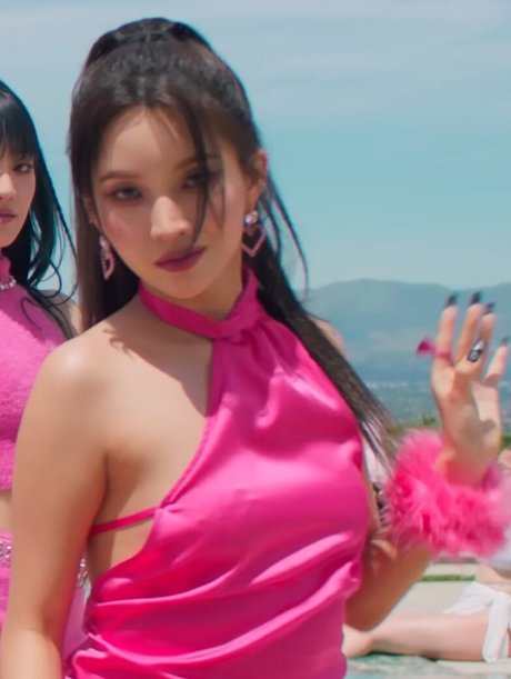 petite asian onlyfans naked gallery