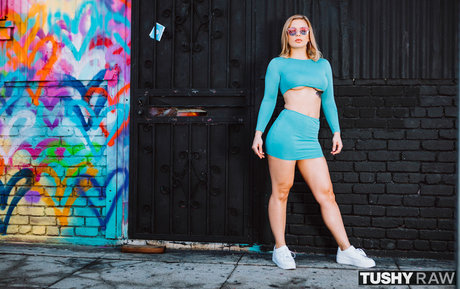 Sloan Harper star beautiful gallery