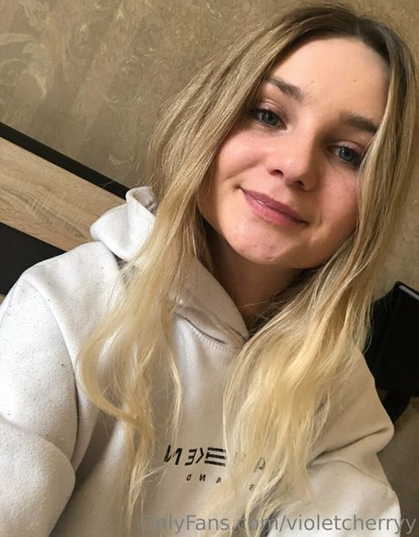 violetcherryy star hd pictures