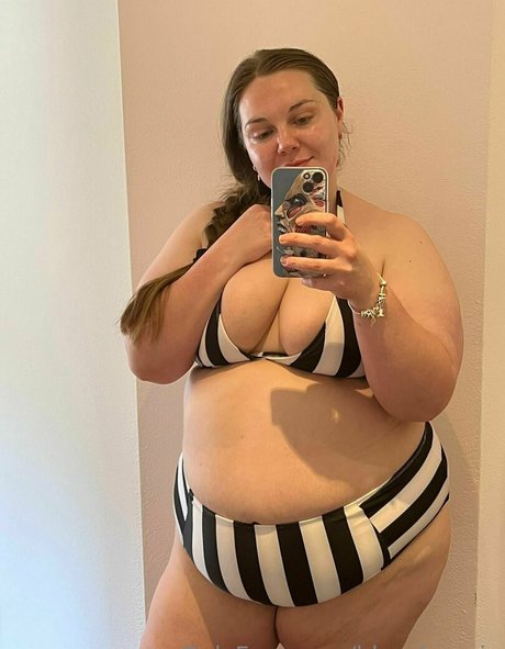 bbw bonnie high quality model photo