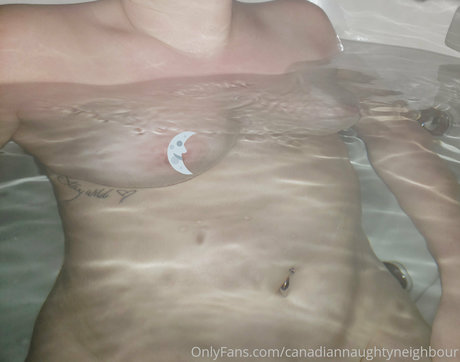 canadiannaughtyneighbour model art pic