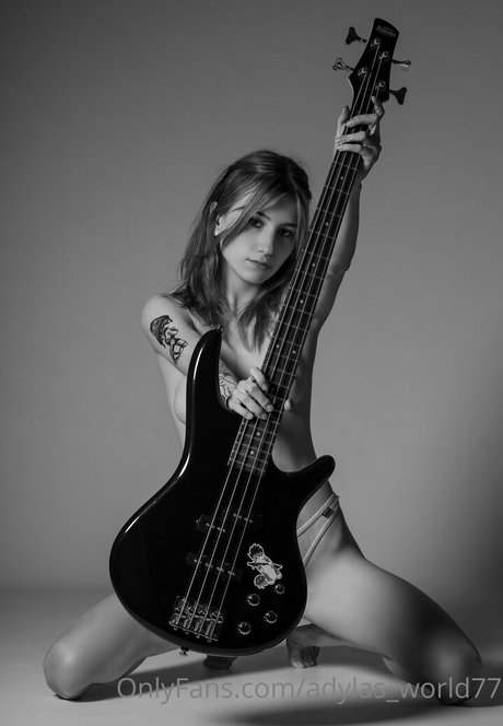 adylasworld hot star photo