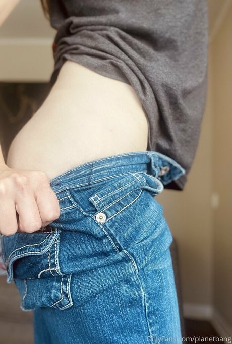 planetbang model art galleries