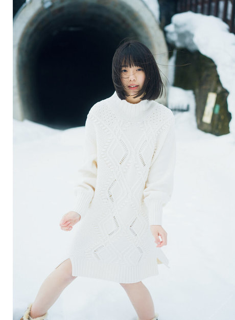 Kikuchi Hina pornstar beautiful photos