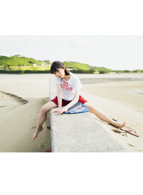 Kikuchi Hina nudes star picture