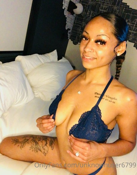 tae lexxx model nude photo