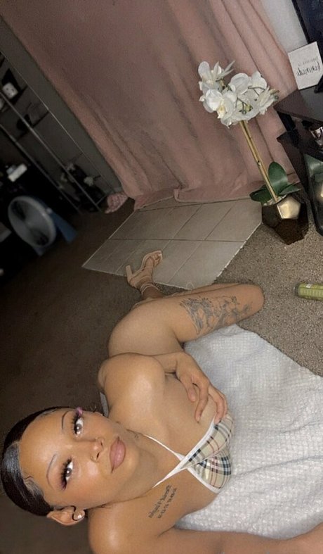 tae lexxx pornstar pics