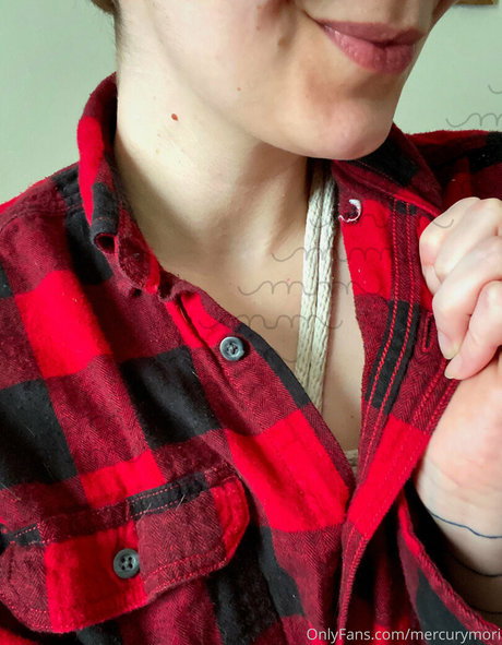 hooters onlyfans free nude photo