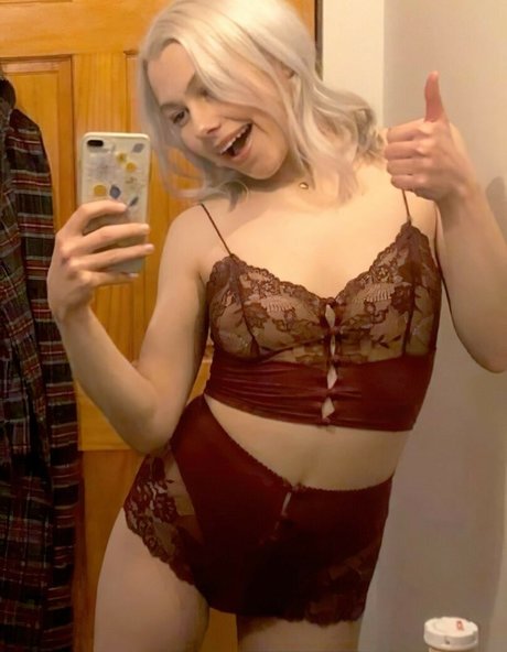 Phoebe Bridgers best pornstar galleries
