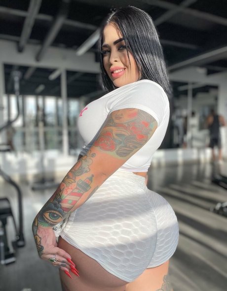 unacakez pornstar nude img