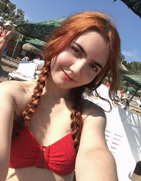 curvy muscle onlyfans exclusive photo