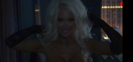 Courtney Taylor star pornographic pic