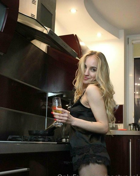 nastyasol hot pornstar pictures