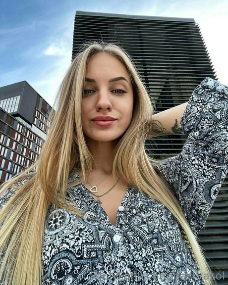 latina onlyfans hot naked picture