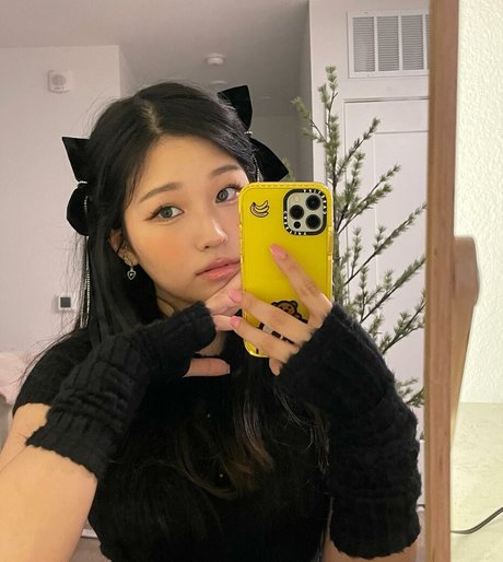 Kang Hee Yoon pornographic model archive