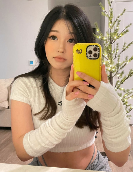 Kang Hee Yoon pornstar xxx pic