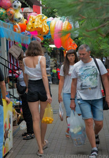 anntallogy model naked gallery