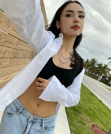 Ashleyrqe xxx pornstar photo