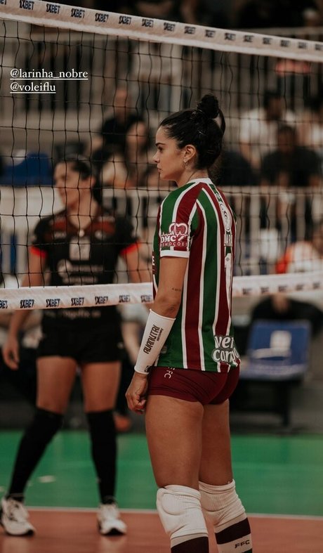 Lara Nobre porn star images