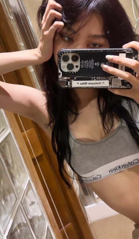 Ikari pornstar nude gallery