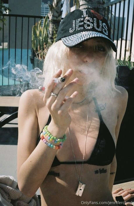 Jenniferchexk porn actress photo