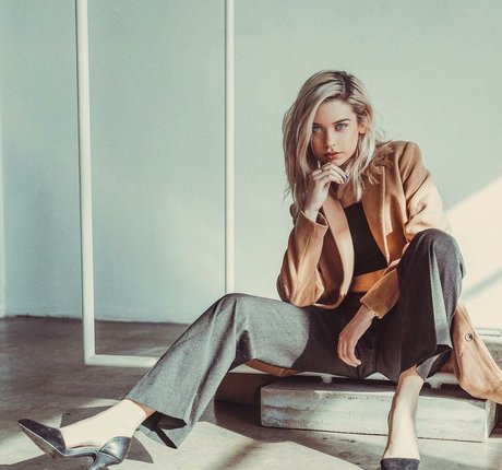 Amanda Steele adult star photos