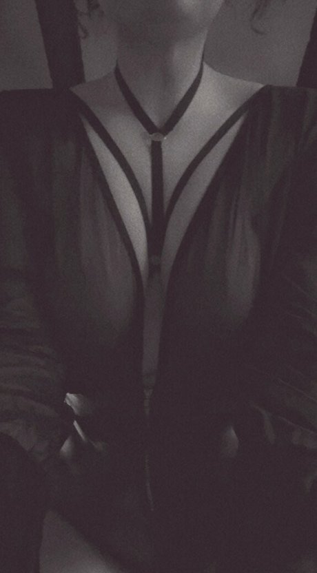 sarahsota free perfect model picture