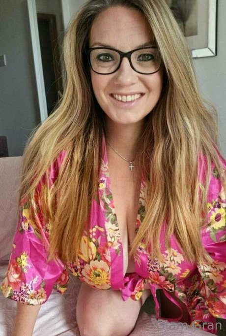 redhead skinny onlyfans art porn archive