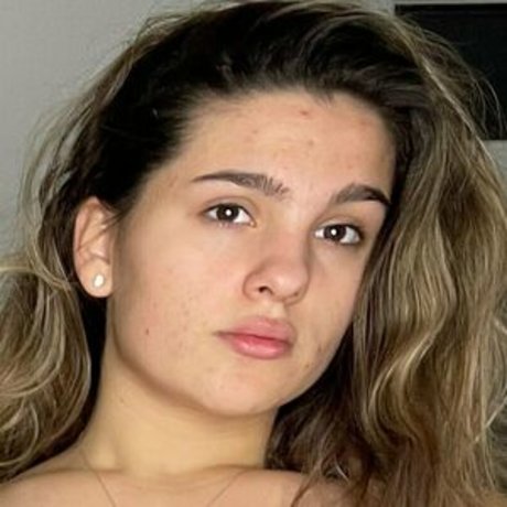 teenrebe nudes model pic