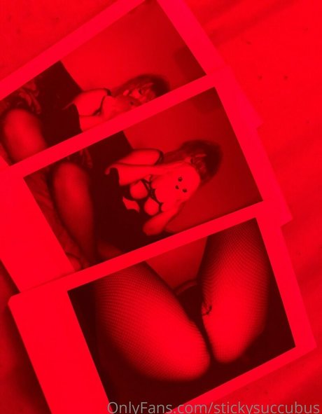 maplesyrps model adult archive