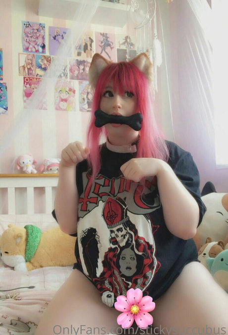 maplesyrps model hot photos