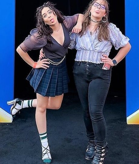 teen asian onlyfans pornos photo