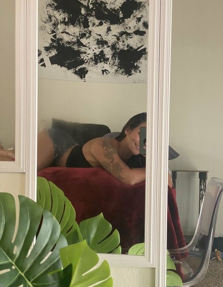 Fergie793 beautiful actress pic