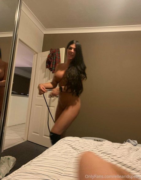 elleandspells pornstar nude pictures