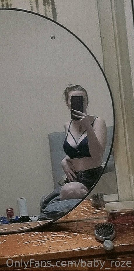 baby roze star adult photo