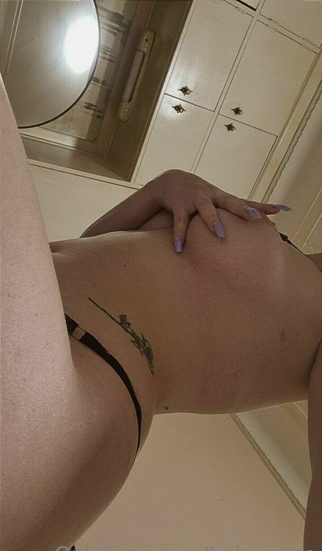 baby roze top actress pics