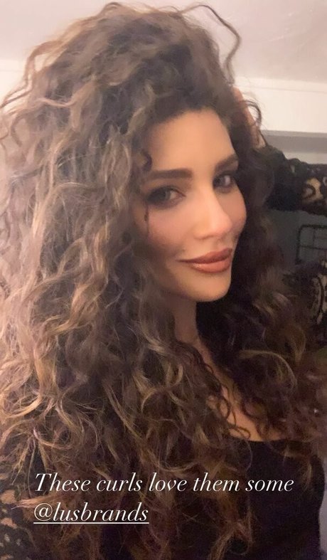 Juliana Harkavy model beautiful pics