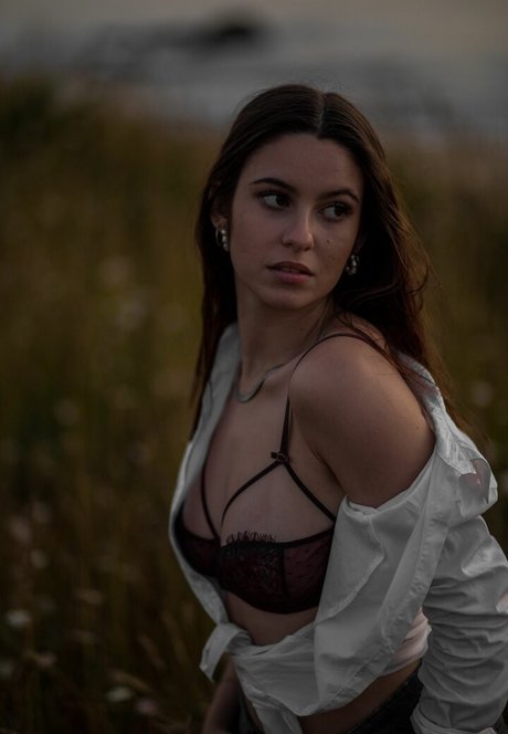 Beatriz Braz pornstar naked pictures