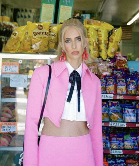 Hila Klein hot actress image