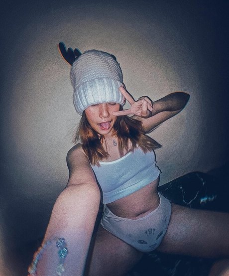 Moji3693 pornstar high quality archive