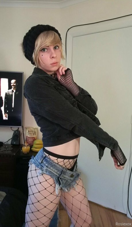 colombian teen onlyfans beautiful naked pictures