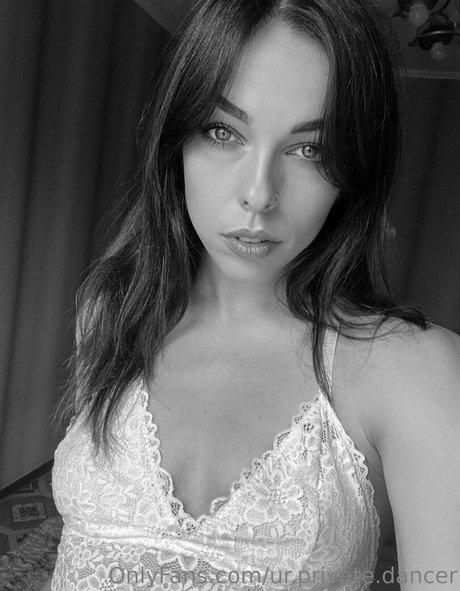 urr private dance hot star pictures