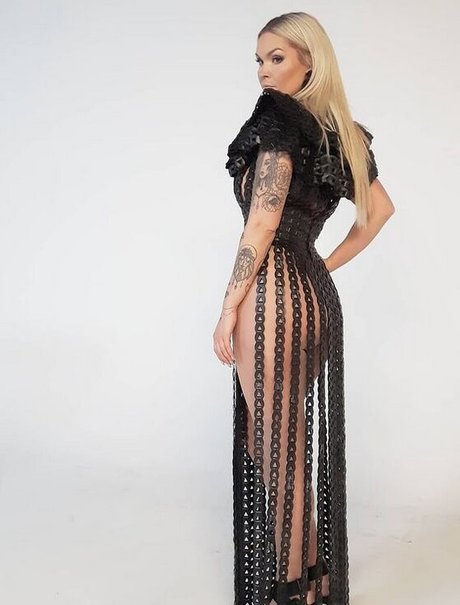 dinahnah pornstar sexy img