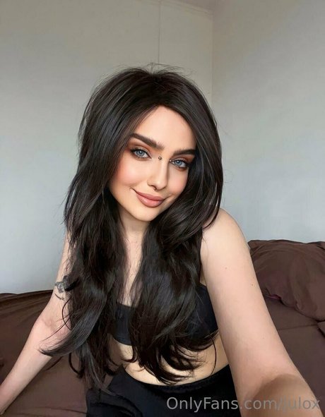 julox art pornstar gallery