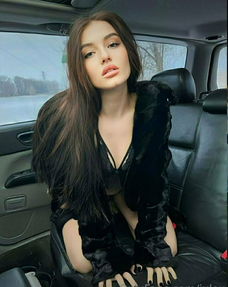 julox pornstar adult pic