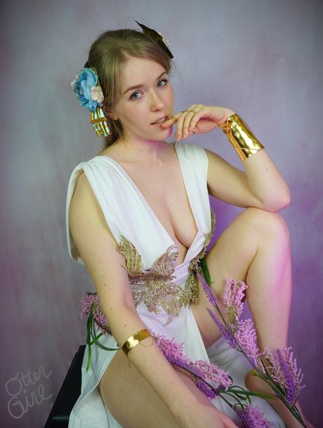 DatOtterGirl pornstar erotic pic