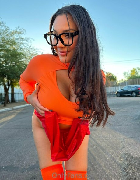 sofialoco18 star high quality photo