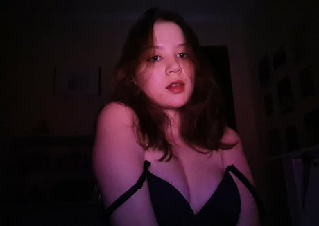 teen asian onlyfans xxx photo